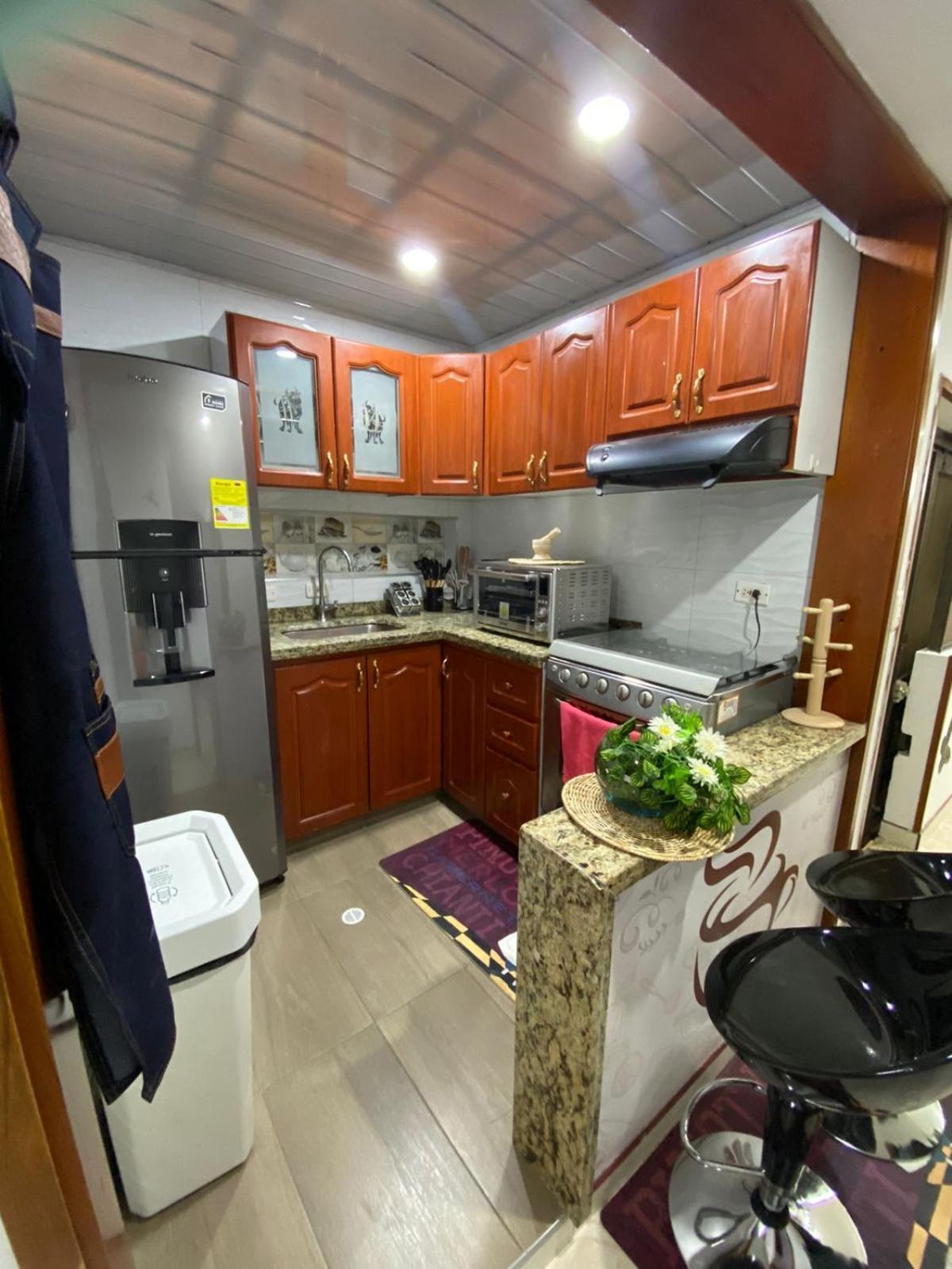 Apartment Cerca Al Aeropuerto *